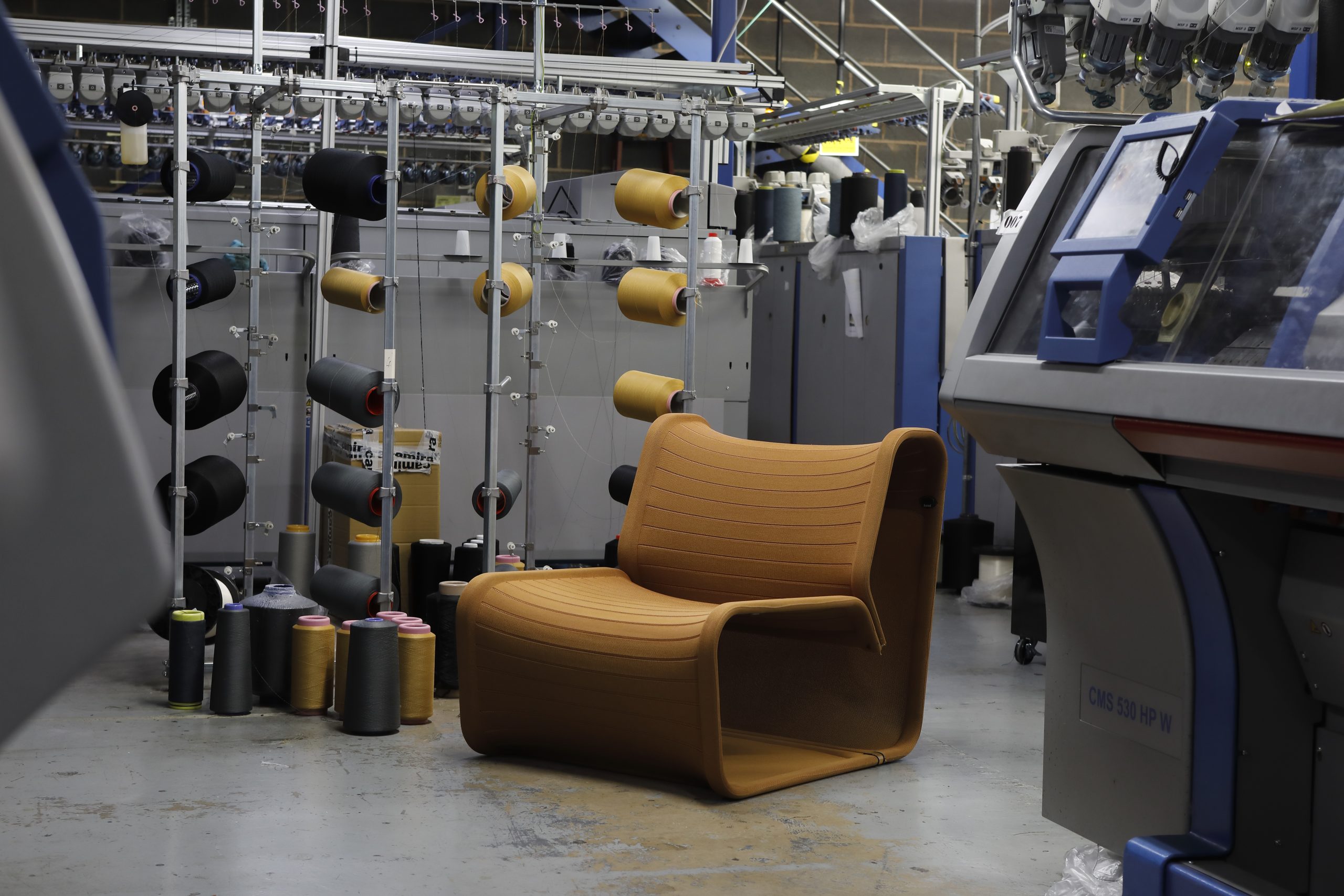 ISOMI-Knit One Chair: modular, recyclable design with SEAQUAL YARN